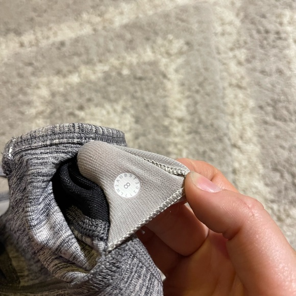 Lululemon grey flow y bra - Picture 3 of 3